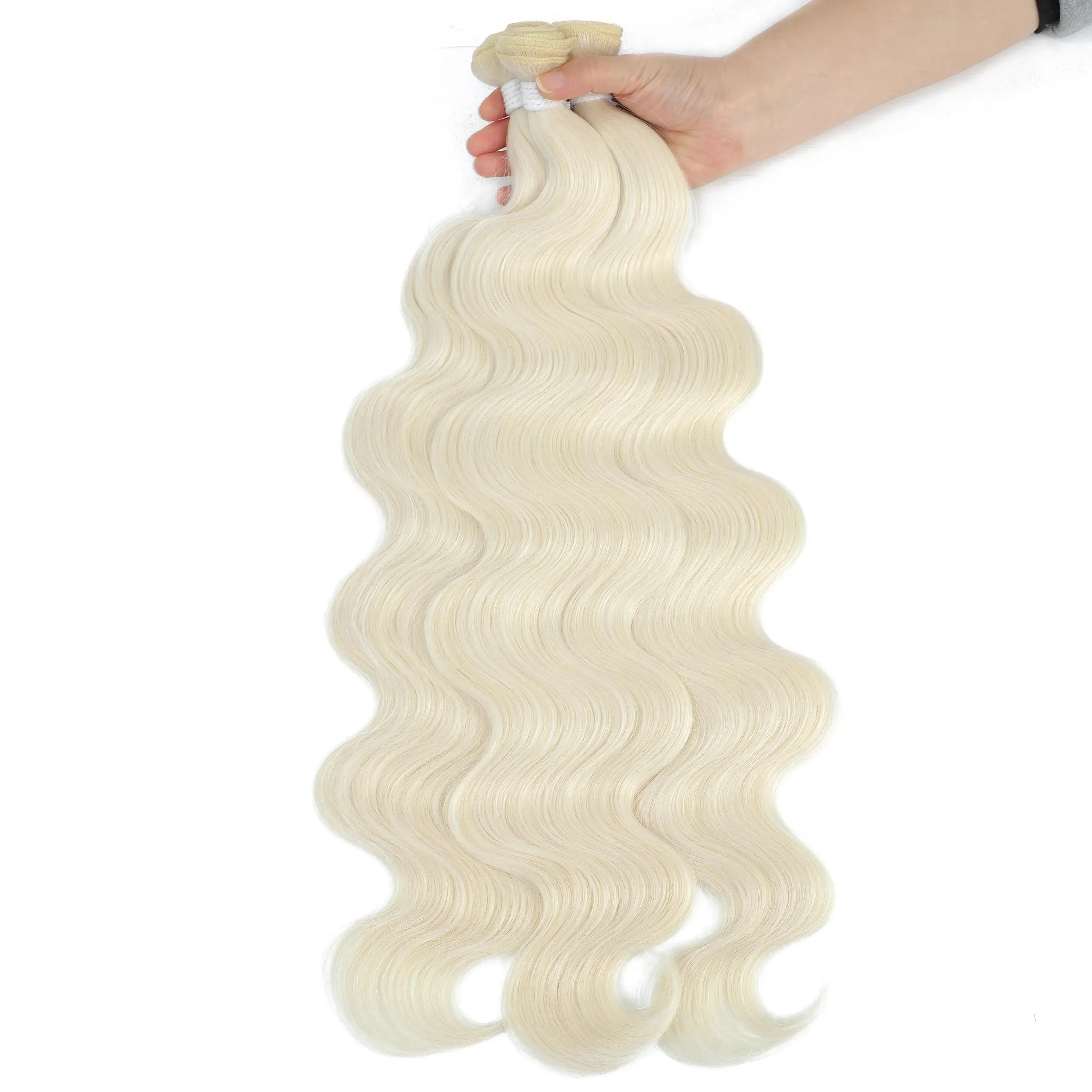 Colorful Body Wave Hair Bundles: Vibrant Blonde Extensions for Dynamic Style