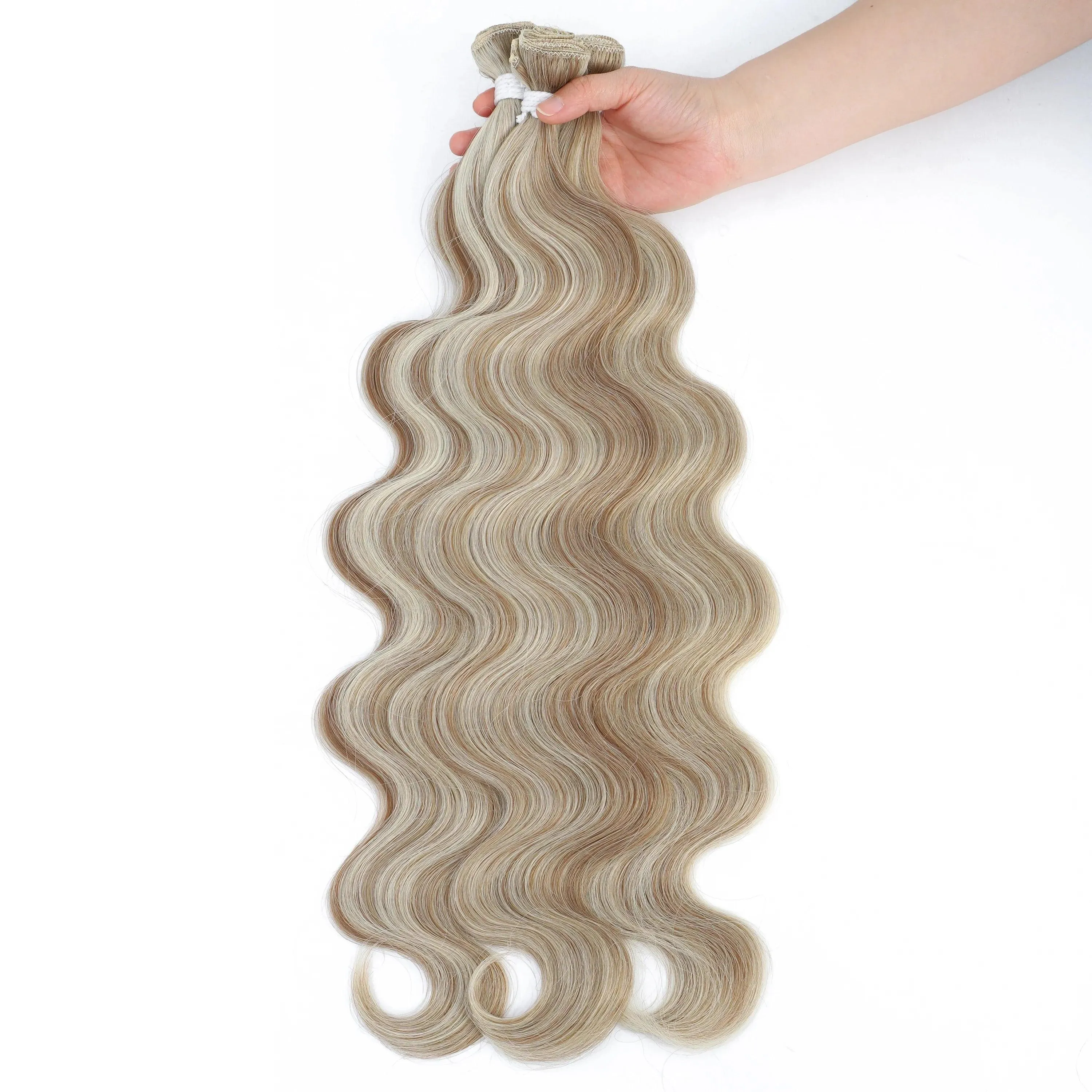 Colorful Body Wave Hair Bundles: Vibrant Blonde Extensions for Dynamic Style