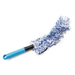 The Barrel Blade Wheel Brush